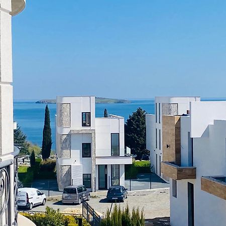 Apartments In Complex Sunny Island Deluxe Chernomorets Bagian luar foto
