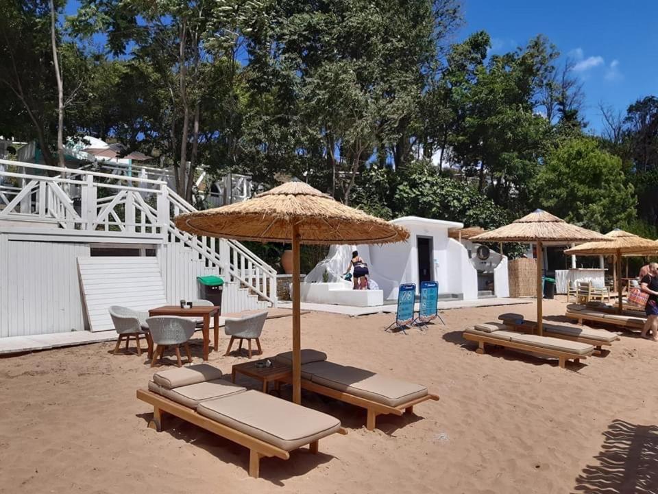 Apartments In Complex Sunny Island Deluxe Chernomorets Bagian luar foto