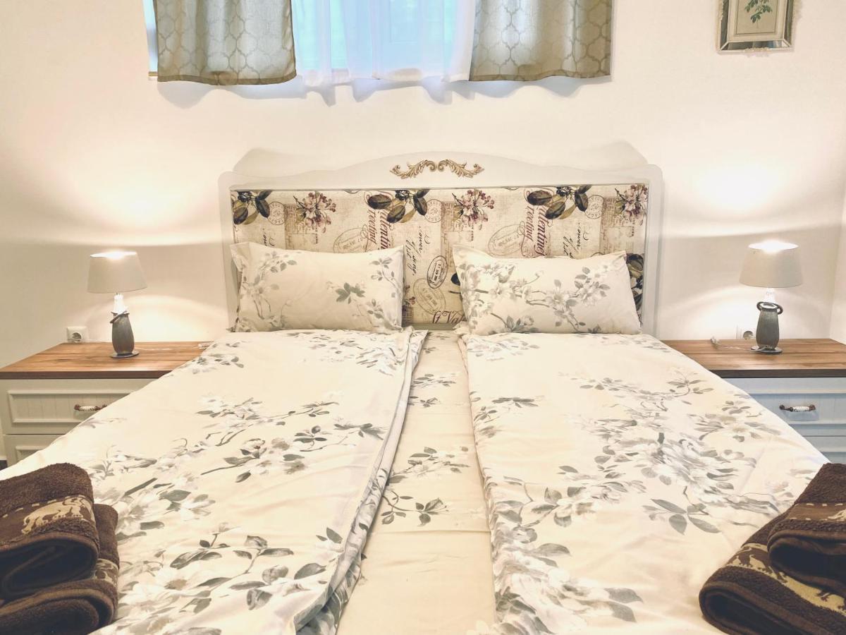 Apartments In Complex Sunny Island Deluxe Chernomorets Bagian luar foto