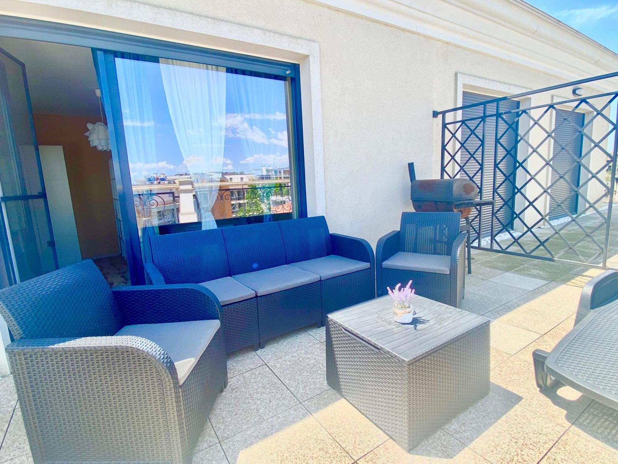 Apartments In Complex Sunny Island Deluxe Chernomorets Bagian luar foto