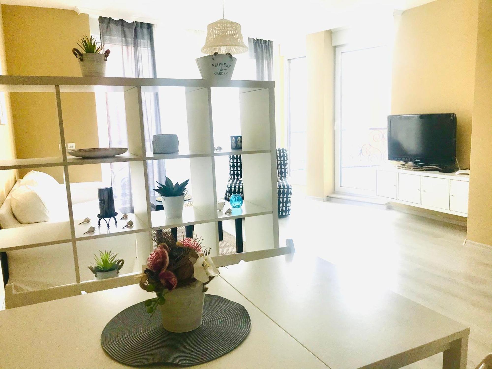 Apartments In Complex Sunny Island Deluxe Chernomorets Bagian luar foto