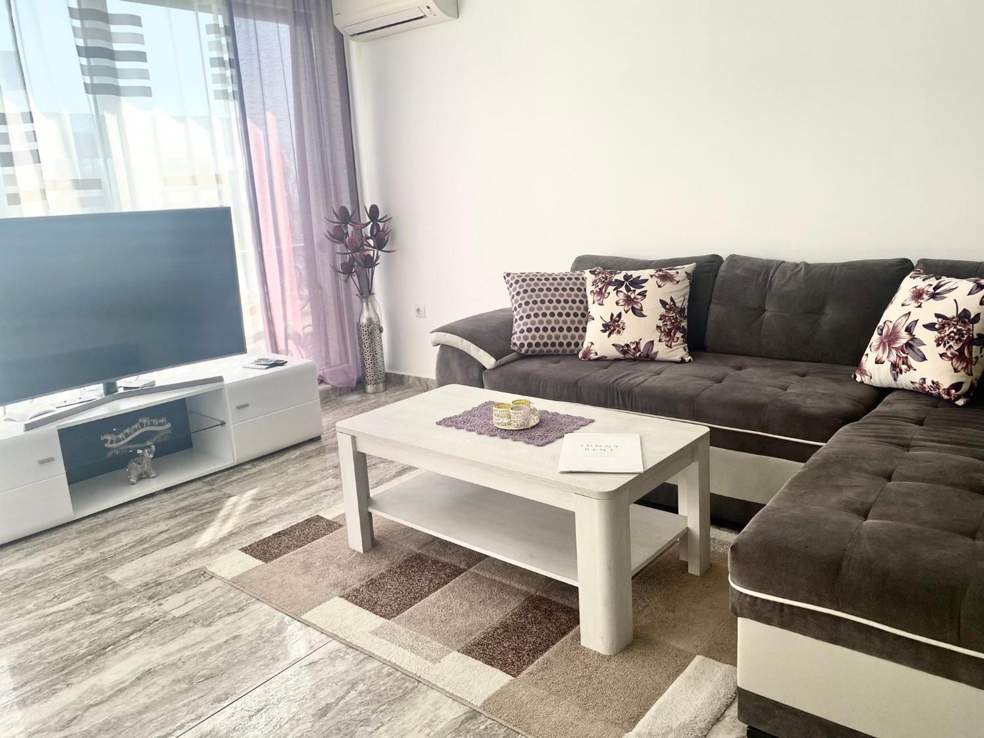 Apartments In Complex Sunny Island Deluxe Chernomorets Bagian luar foto