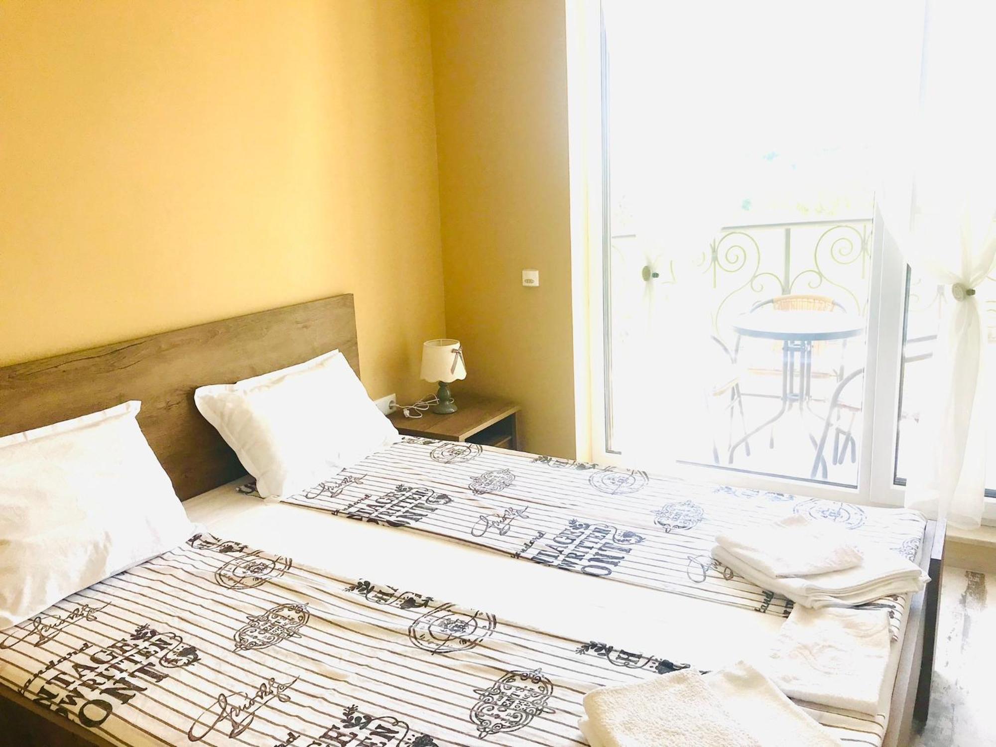 Apartments In Complex Sunny Island Deluxe Chernomorets Bagian luar foto