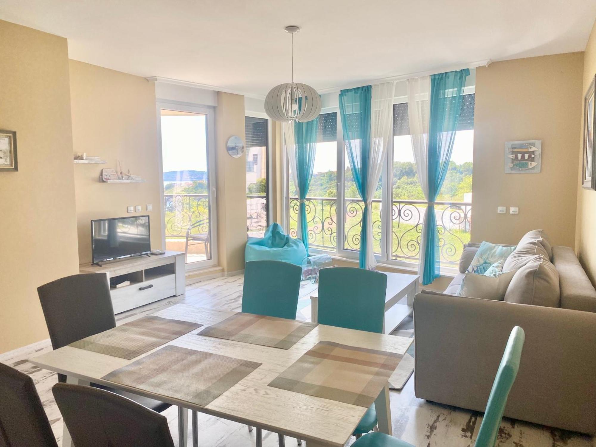Apartments In Complex Sunny Island Deluxe Chernomorets Bagian luar foto