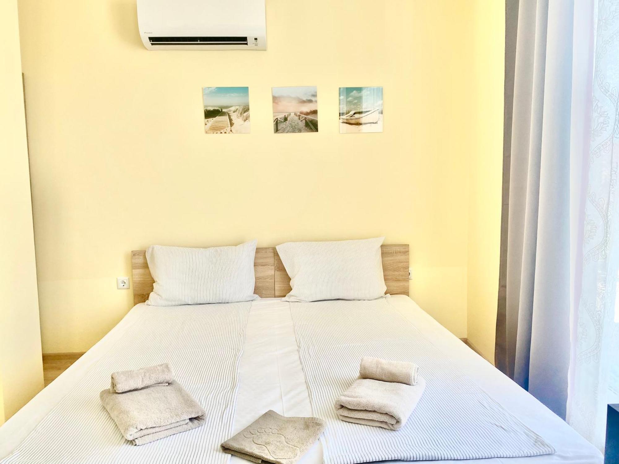 Apartments In Complex Sunny Island Deluxe Chernomorets Bagian luar foto